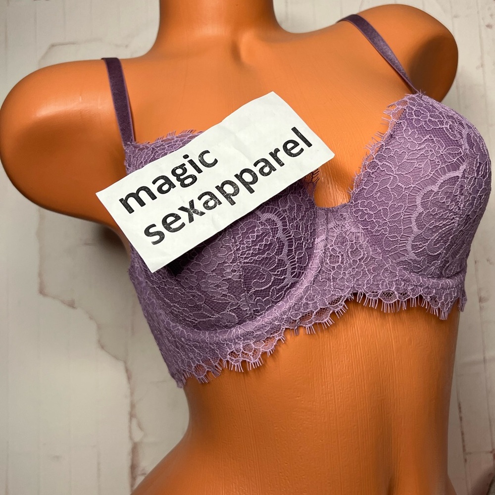 VS 32DD LINED DEMI BRA DREAM ANGELS FLORAL LACE PURPLE HEART LOGO MESH